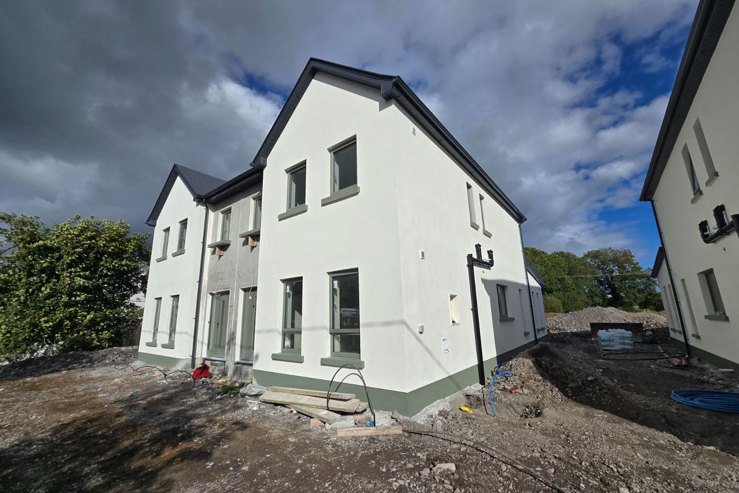 4 Bed semi-detached, Cuirt Ghallagh, No 2 & 7, Castleblakeney, Co. Galway — photo 1