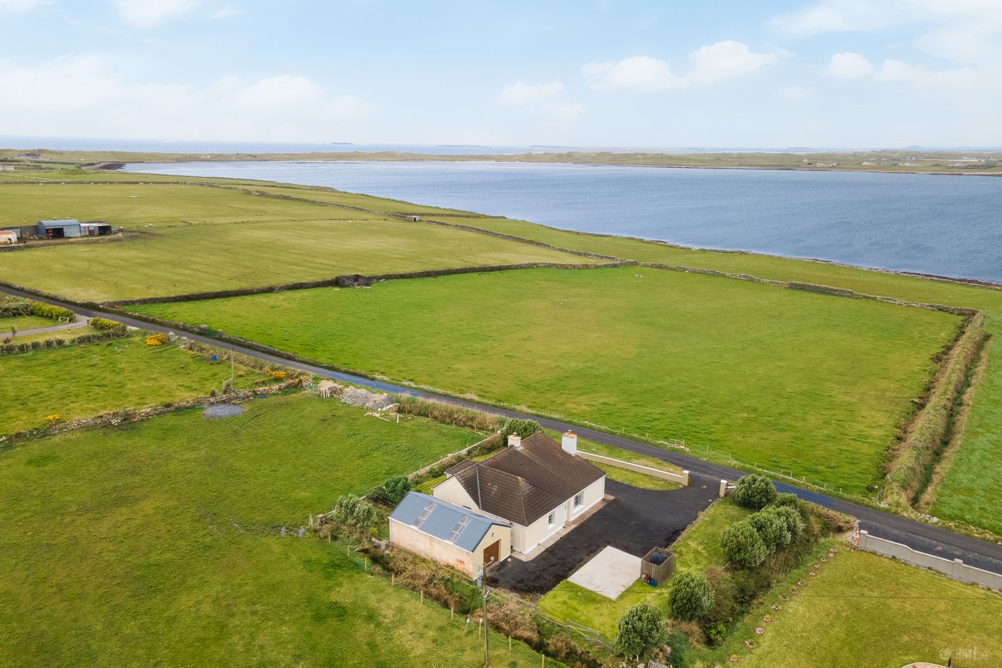 Elly, Clogher, Belmullet, Co Mayo, F26 X2H7 — photo 1