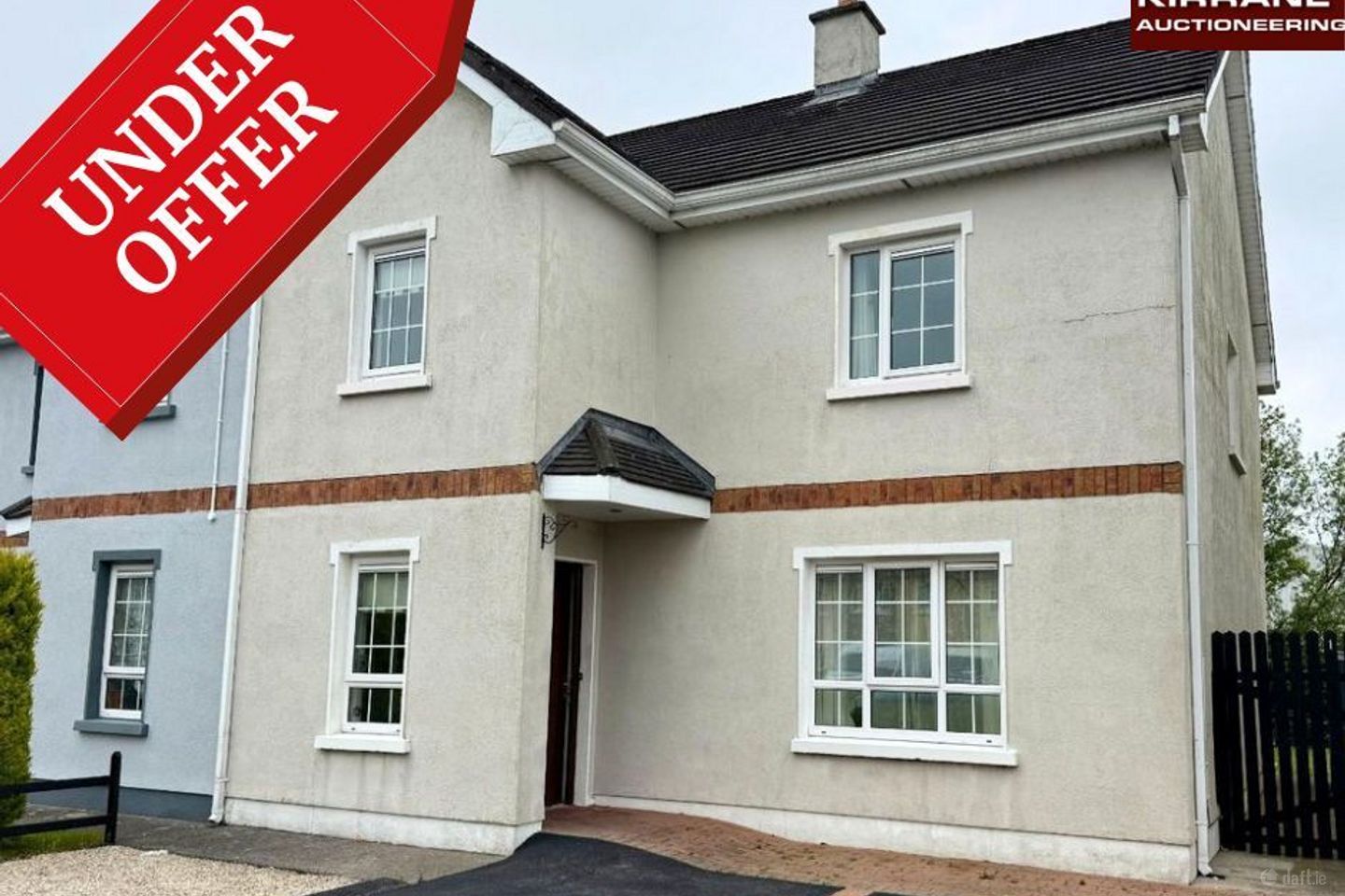 10 Esker Pines, Ballyhaunis, Ballyhaunis, Co. Mayo, F35HR63 — photo 1