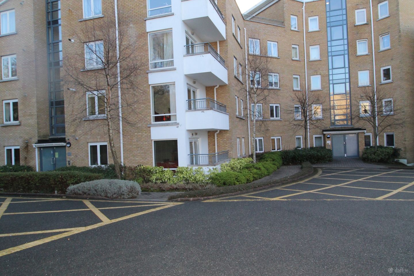 Malin Hall, Waterville Terrace, Waterville, Blanchardstown, Co. Dublin — photo 1