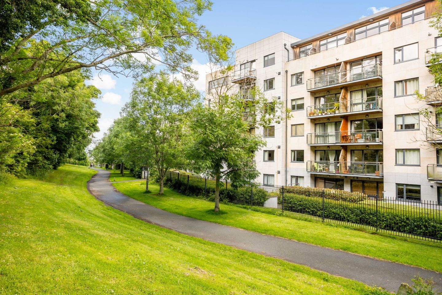 Apartment 48, The Cedar, Stepaside, Dublin 18, D18DWK7 — photo 1