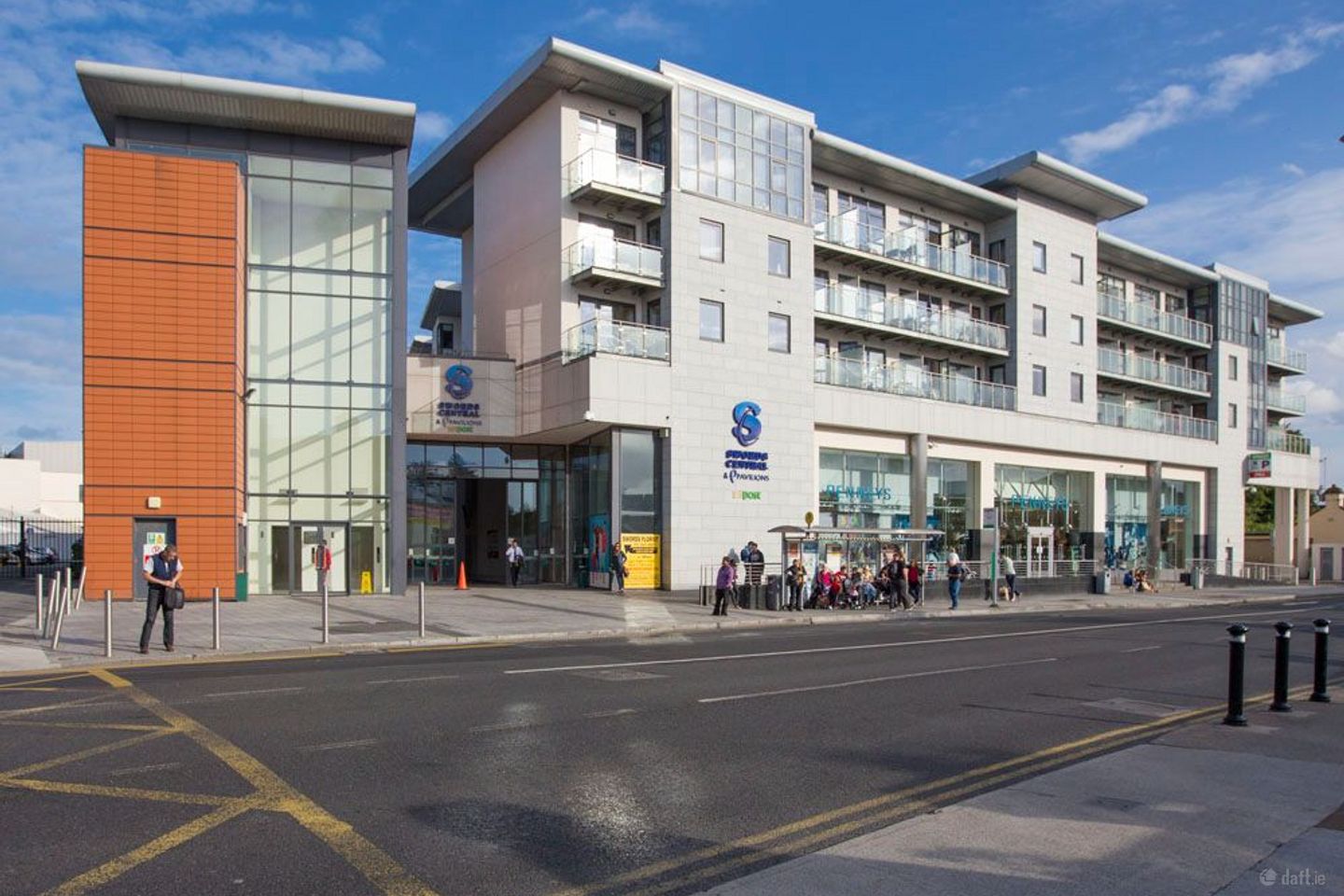 121 Bracken Hall, Swords Central, Main Street, Swords, Co. Dublin, K67H662 — photo 1
