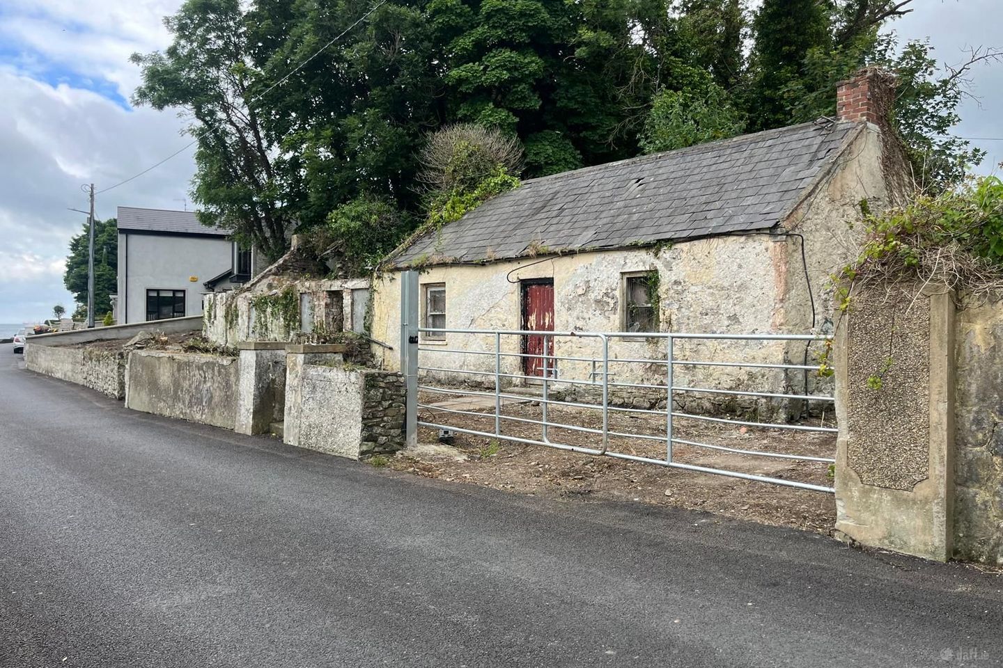 Shore Road, Omeath, Omeath, Co. Louth, A91PN0F — photo 1