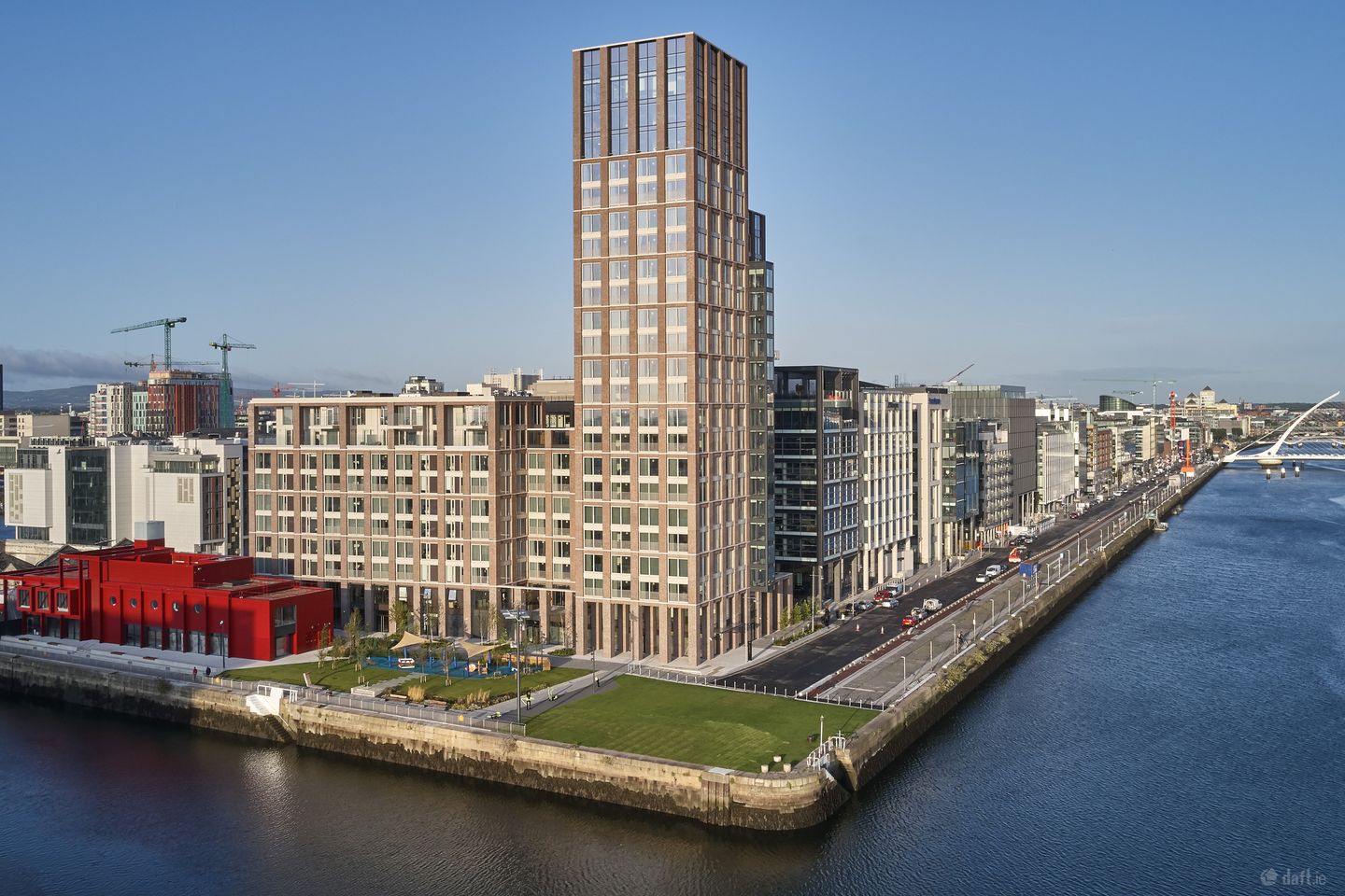 Capital Dock Residence, No. 2 Stevens Walk, Dublin 2 — photo 1