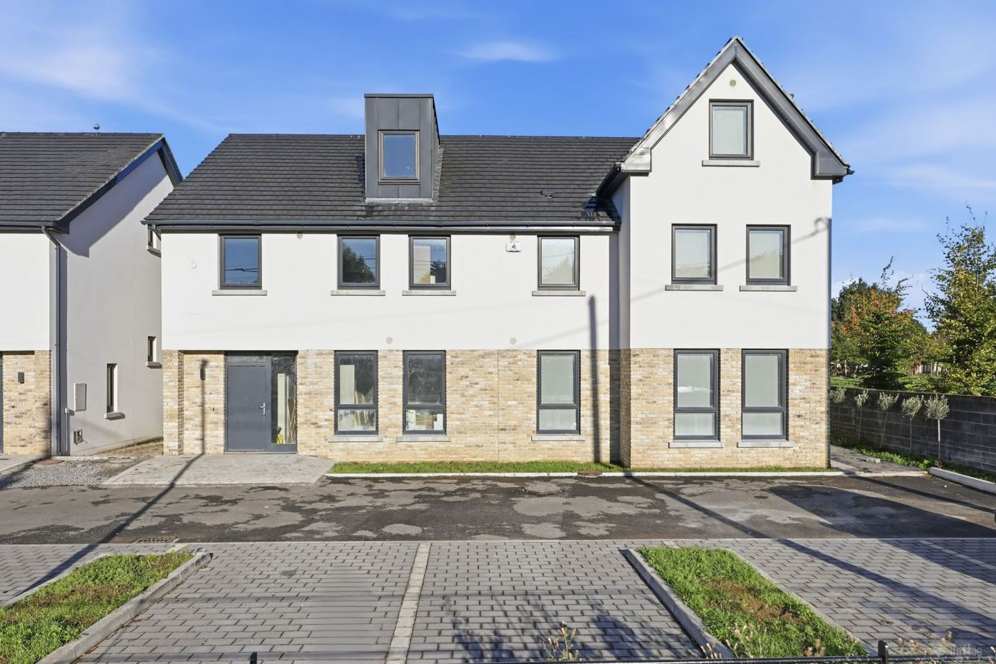 5 The Garrans, Portrane Road, Donabate, Co. Dublin — photo 1