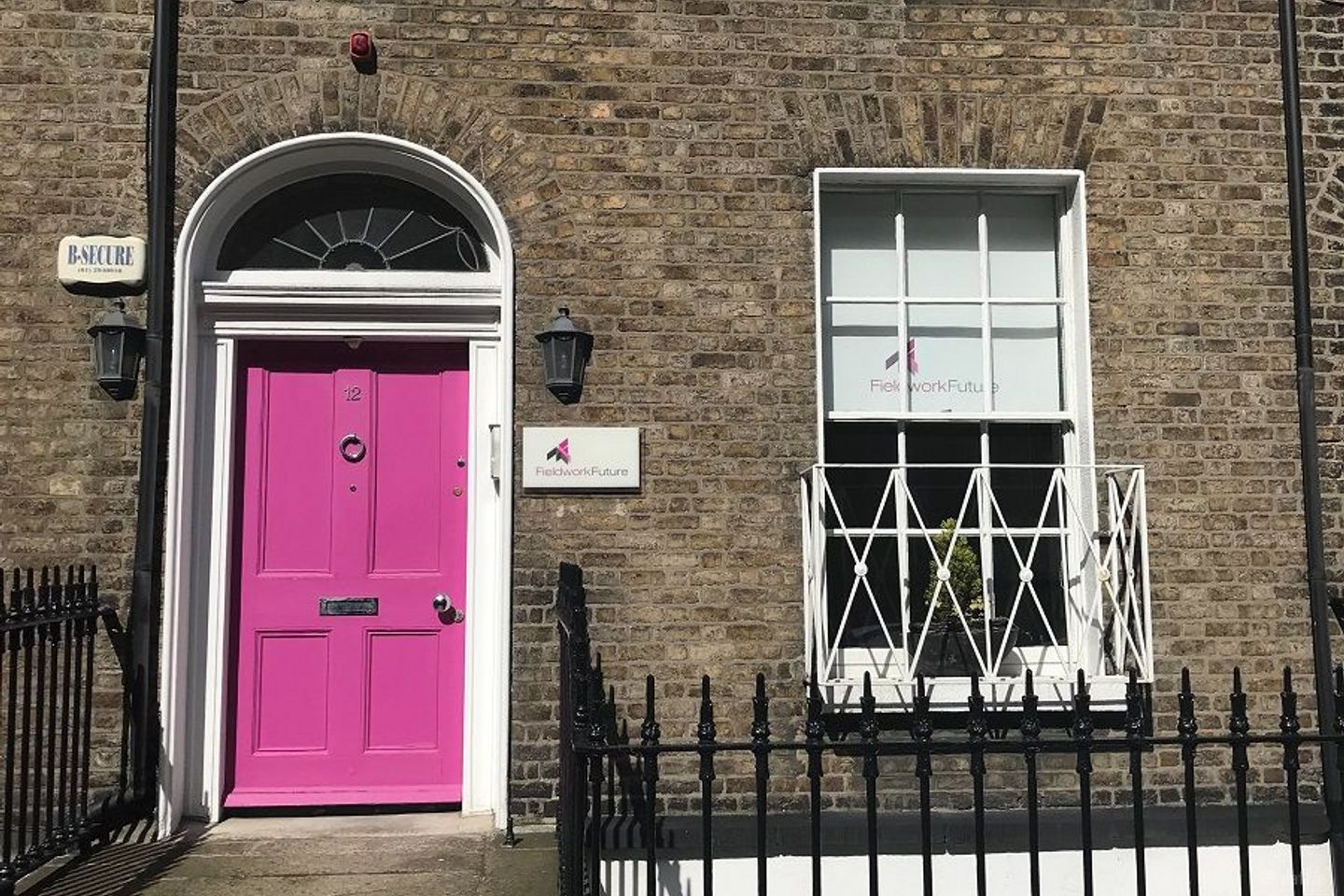Pembroke Street Lower, Dublin 2 — photo 1