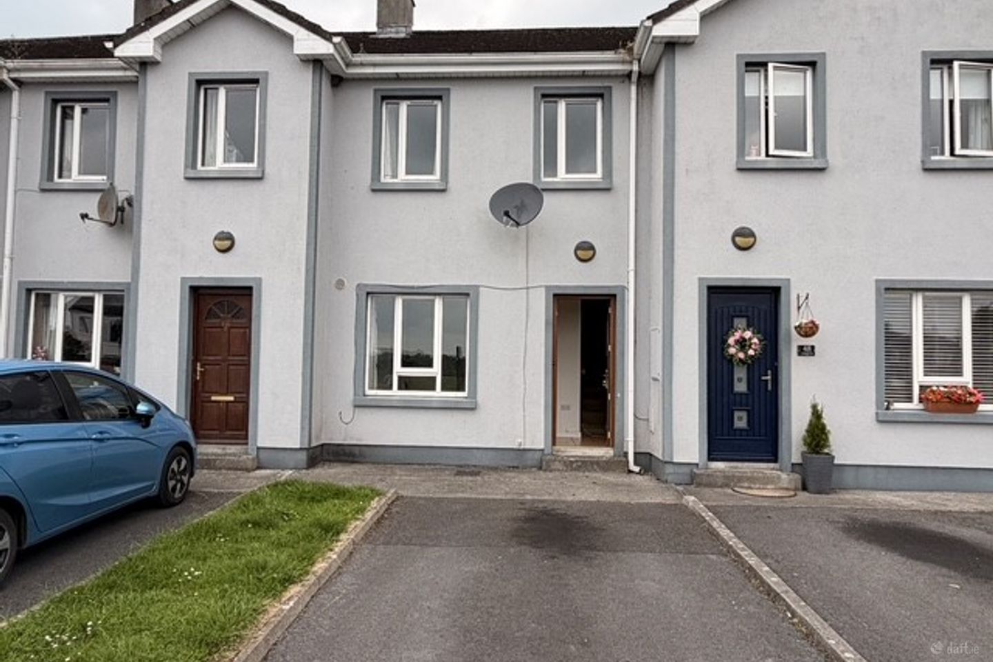 47 Cluain Ri, Athenry, Co. Galway, H65RX73 — photo 1