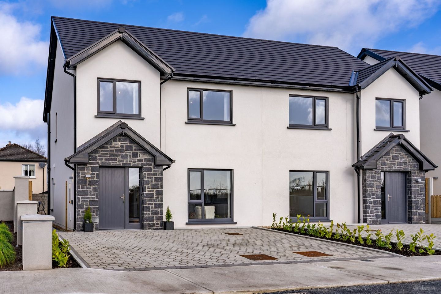 Derrybeg Avenue, Mountrath, Co. Laois — photo 1