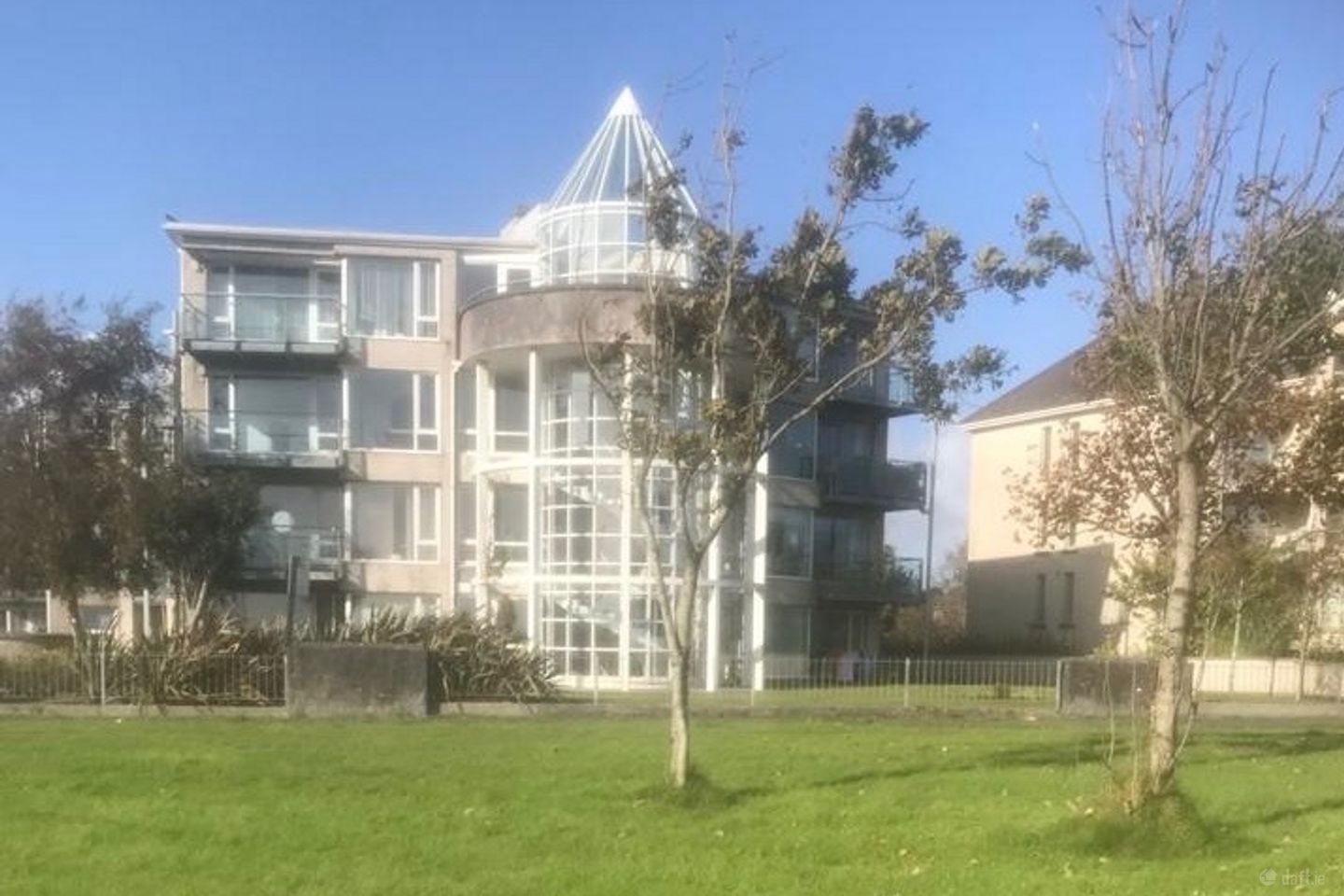Xx Arasain Na Mara, Grattan Road, Galway, Galway City Centre, Co. Galway — photo 1