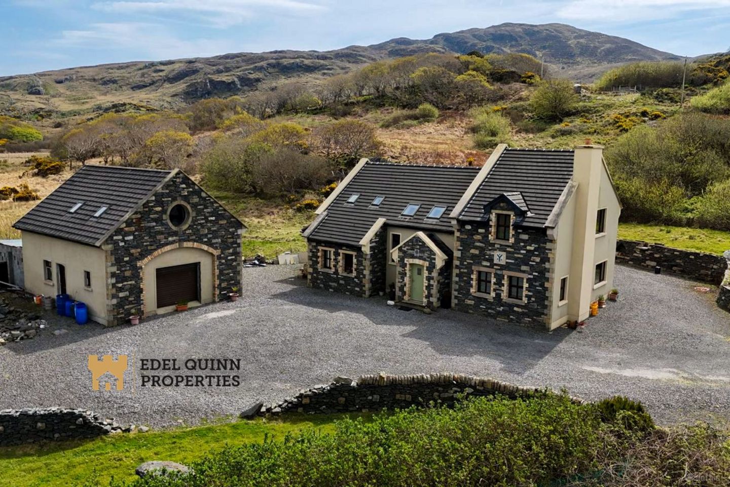 Currin, Glencolmcille, Straid, Co. Donegal, F94CD60 — photo 1