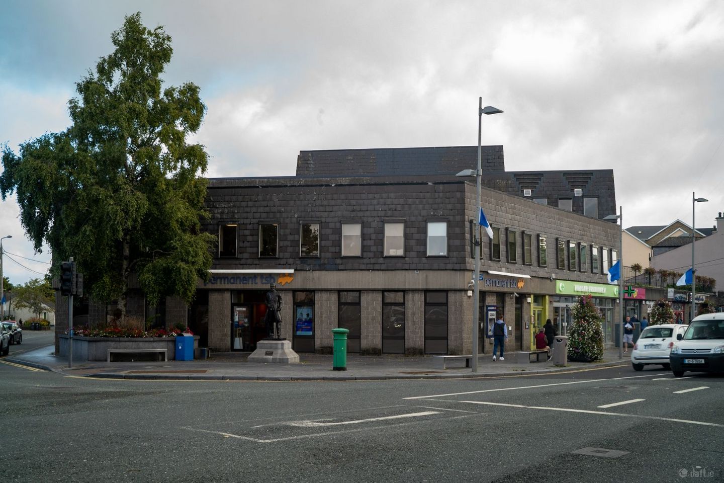 Poplar House, Poplar Square, Naas, Co. Kildare — photo 1