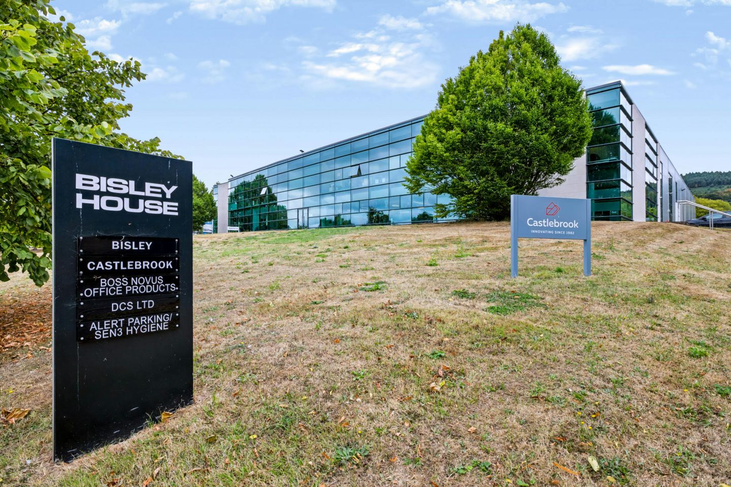 Bisley House, I.D.A. Business Park, Southern Cross Road, Bray, Co. Wicklow, A98V6F2 — photo 1