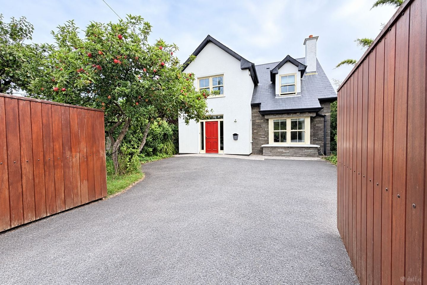 Applewood, Croaghta Park, Glasheen, Co. Cork, T12P2FA — photo 1
