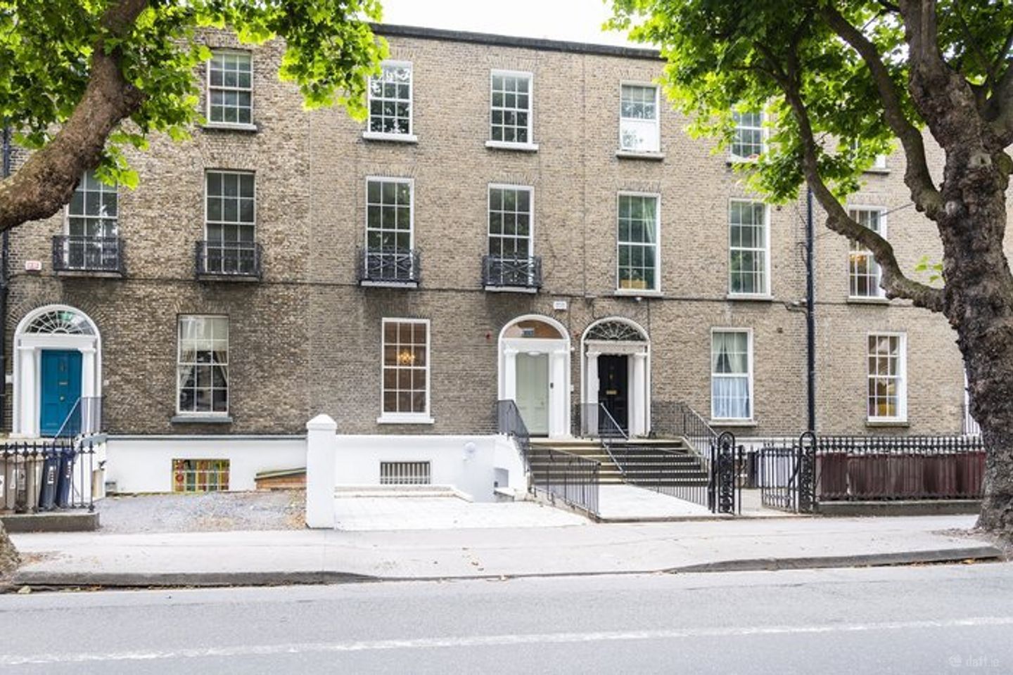 Adelaide Road, Dublin 2, Co. Dublin — photo 1