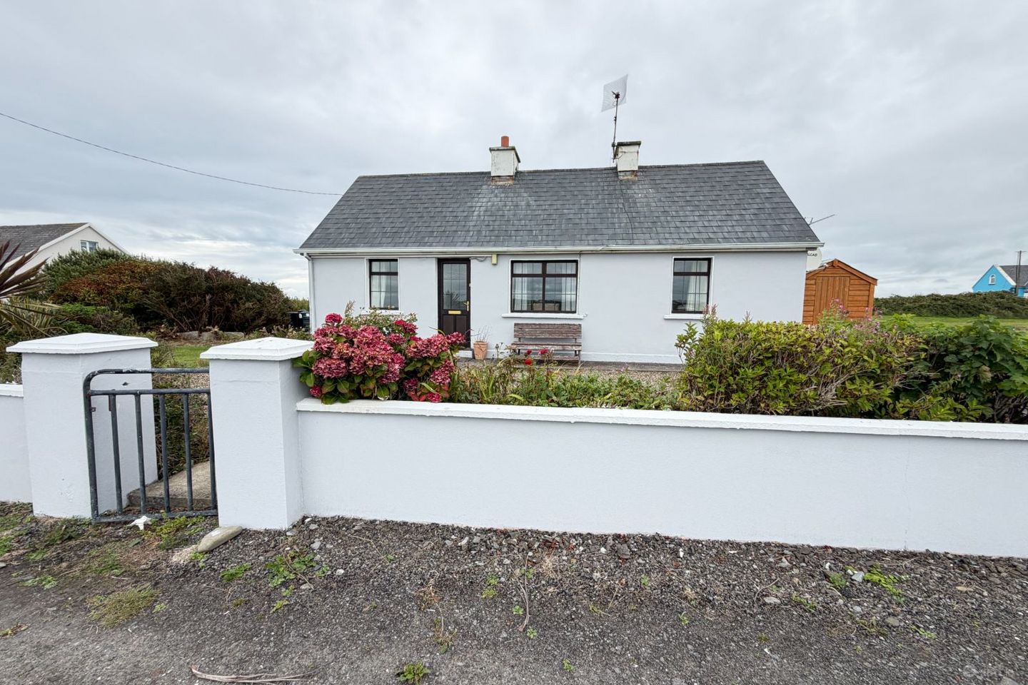 Caherush, Quilty, Spanish Point, Co. Clare, V95H6T7 — photo 1