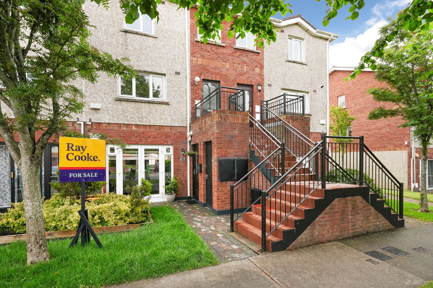 8 Carrigmore Terrace, Citywest, Co. Dublin — photo 1