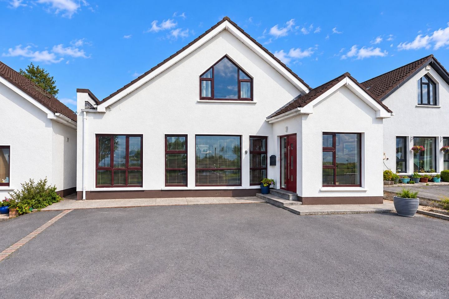1 Hawthorn Drive, Renmore, Co. Galway, H91RCC1 — photo 1
