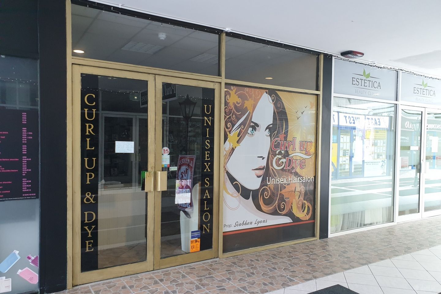 Stone Court Centre, The Square, Roscommon Town, Roscommon Town, Co. Roscommon, F42KV80 — photo 1