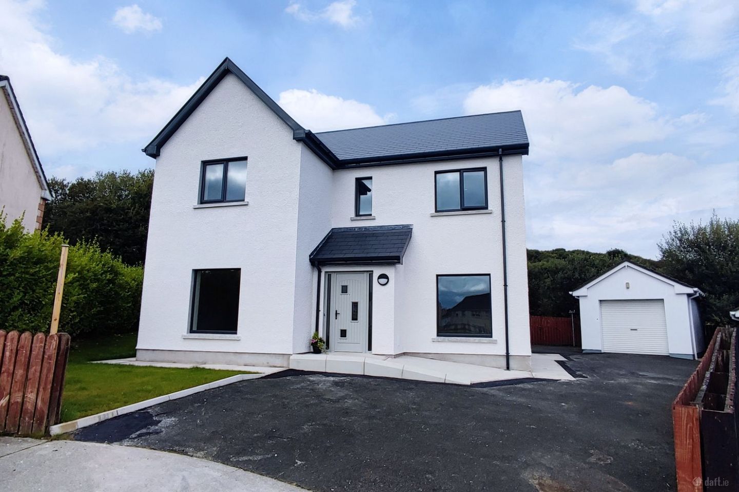 46 Gleann Tain Manor, Carnamuggagh Upper, Letterkenny, Co. Donegal, F92VF5E — photo 1