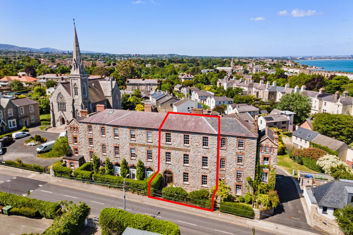 19/20 York Road, Dun Laoghaire, Co. Dublin, A96F1P3 — photo 1
