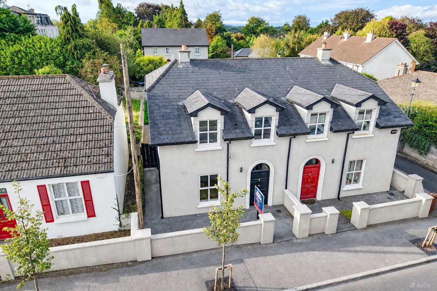 4 Laurel Grove, Dublin Road, Thurles, Co. Tipperary, E41D6F7 — photo 1