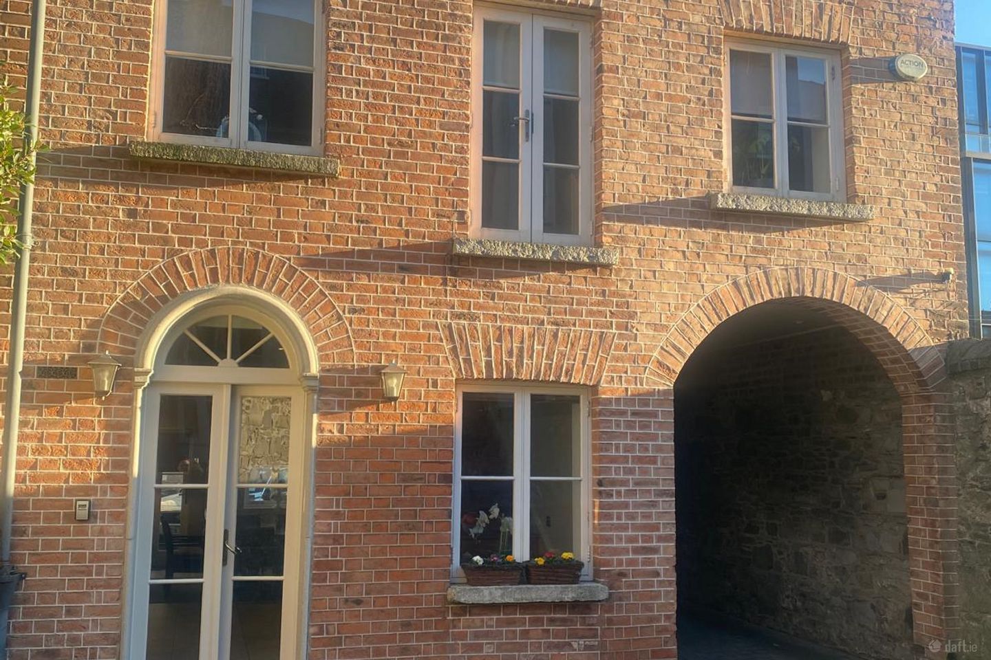Lad Lane, Dublin 2, Co. Dublin — photo 1