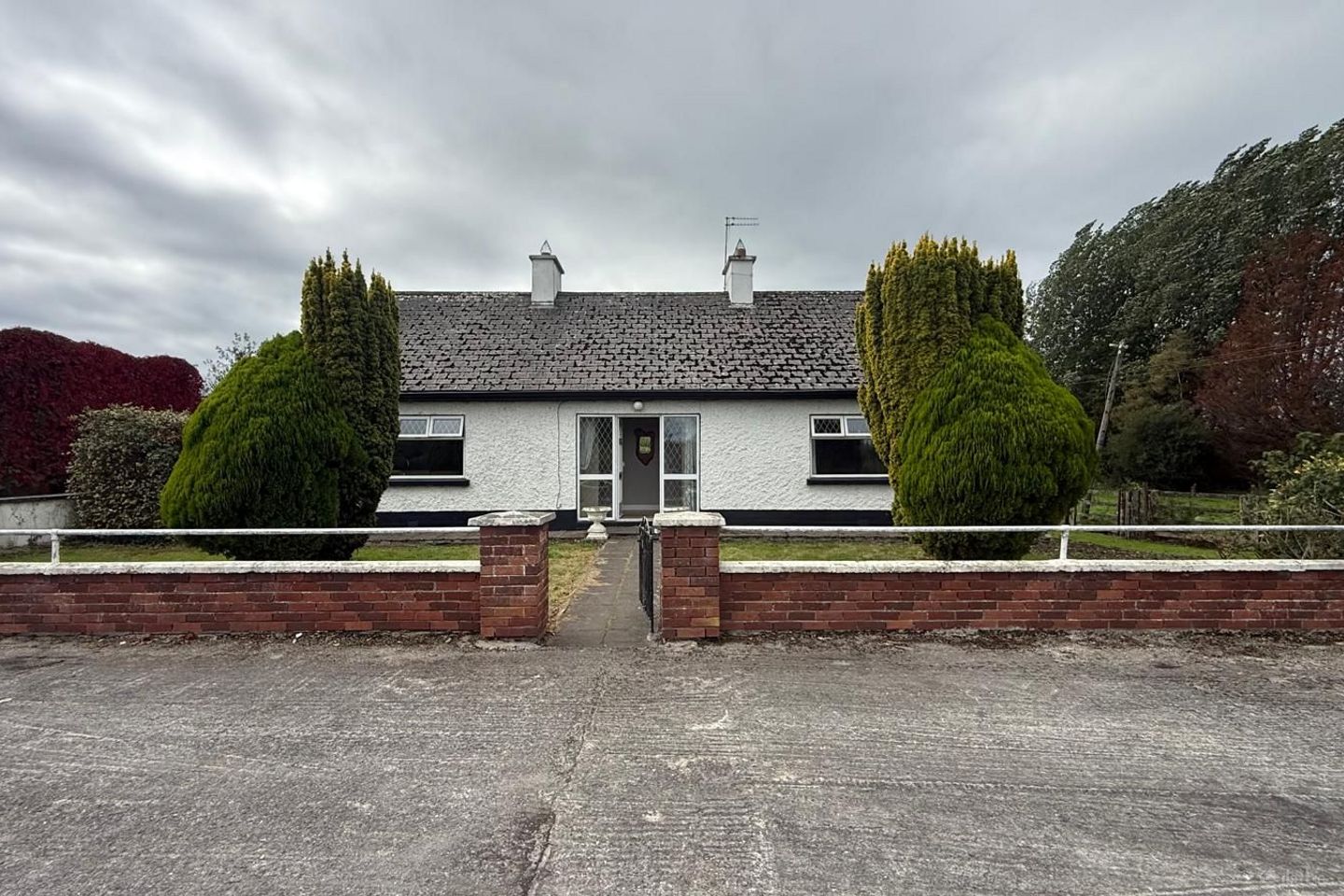 Erry, Clara, Co. Offaly — photo 1