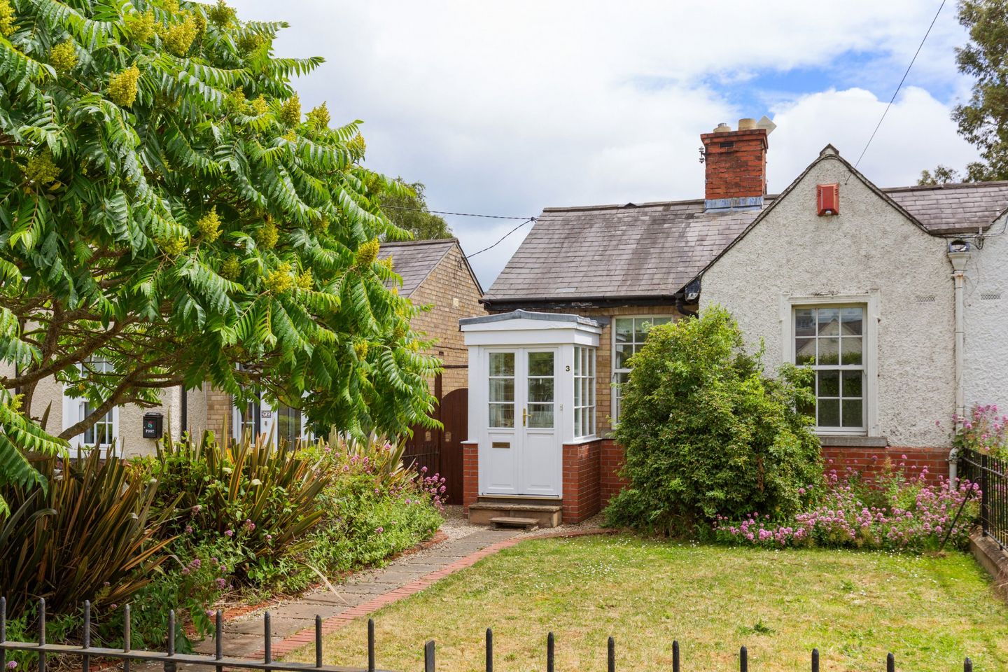 3 Beech Grove, Booterstown, Co Dublin, A94 H9C9 — photo 1