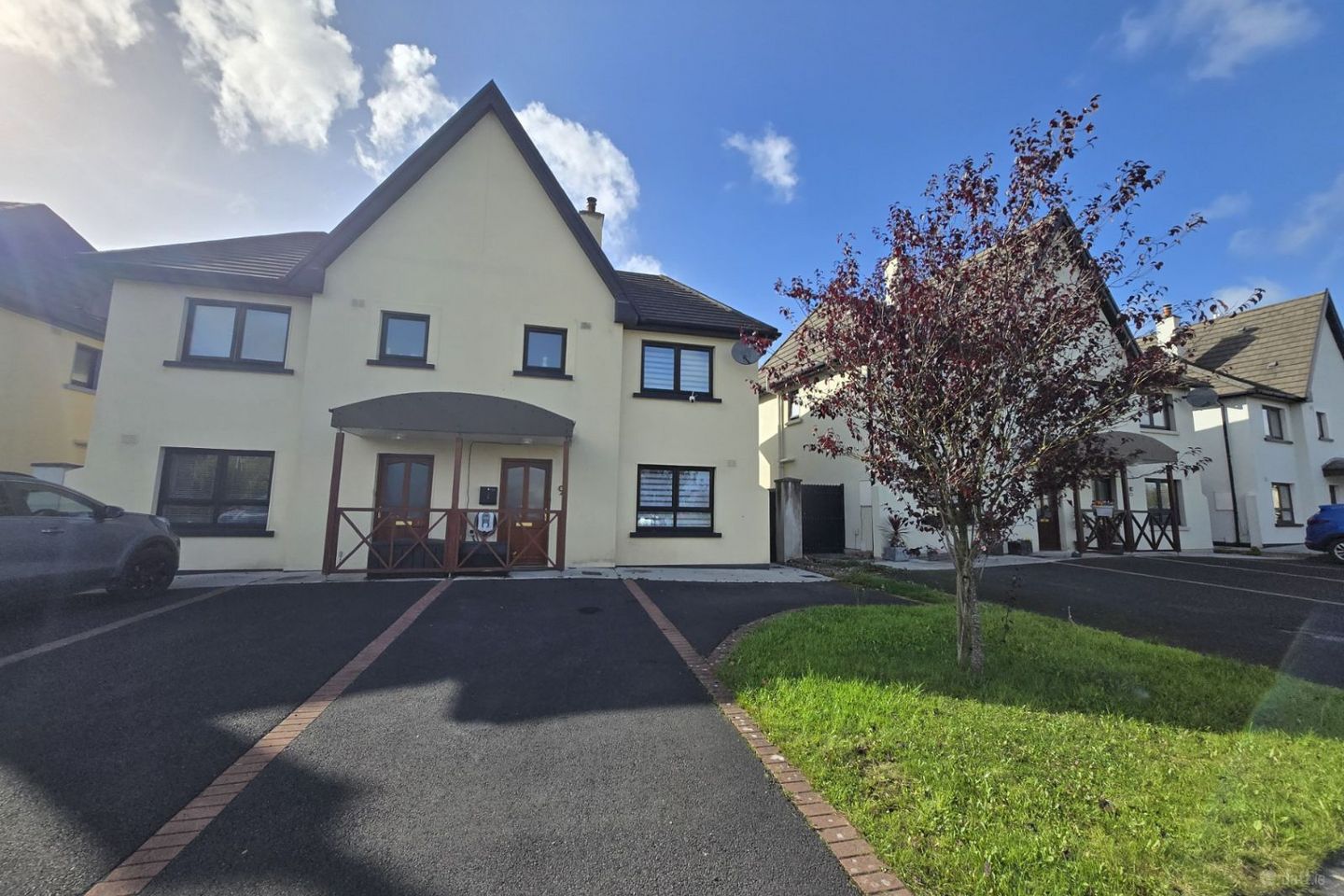 9 Hill View, Creggaun na hilla, Clarecastle, Ennis, Co. Clare, V95F0X7 — photo 1