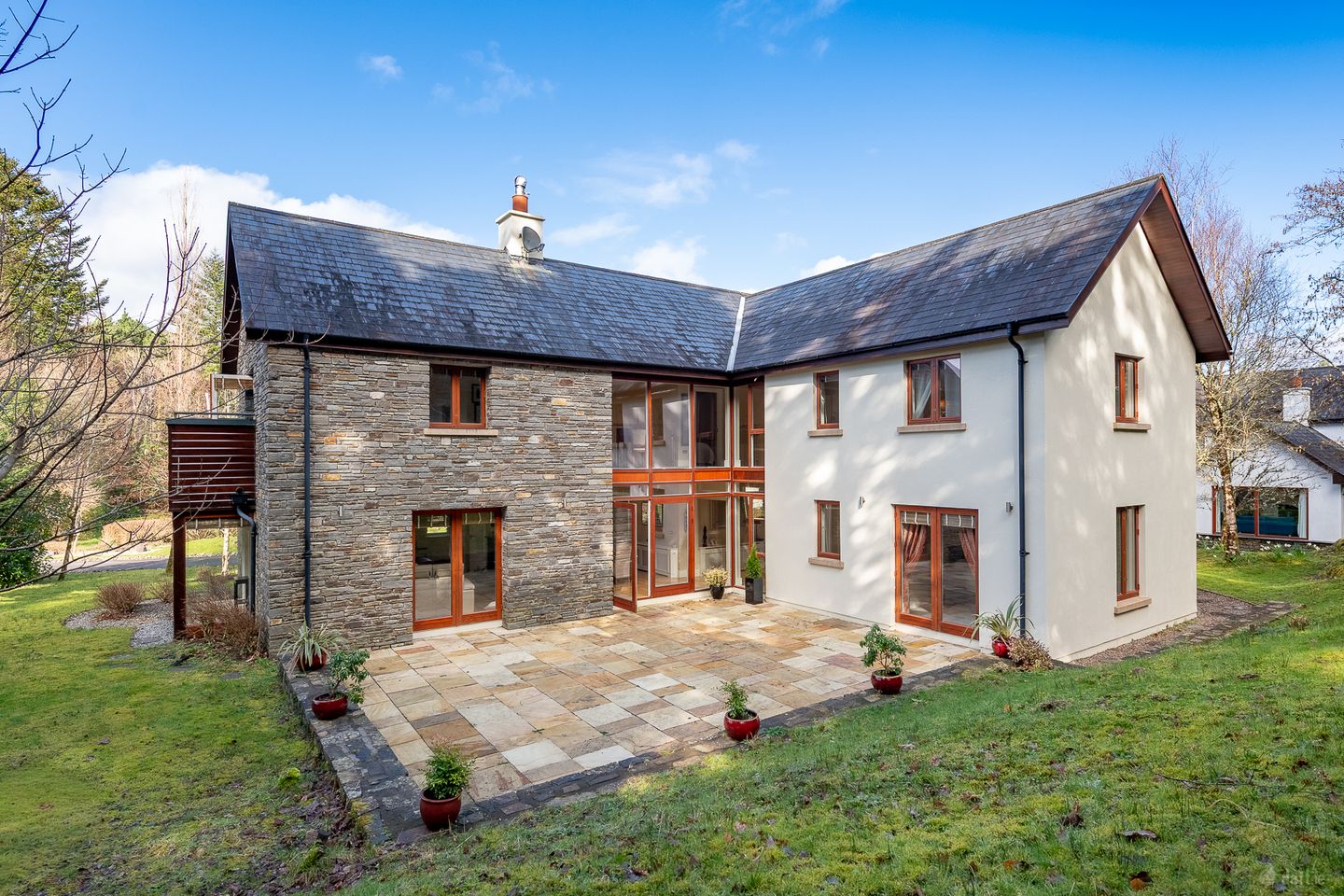 An Dún House, 6 Mountain View, Sheen Falls Country Club, Kenmare, Co Kerry, V93 XK85 — photo 1