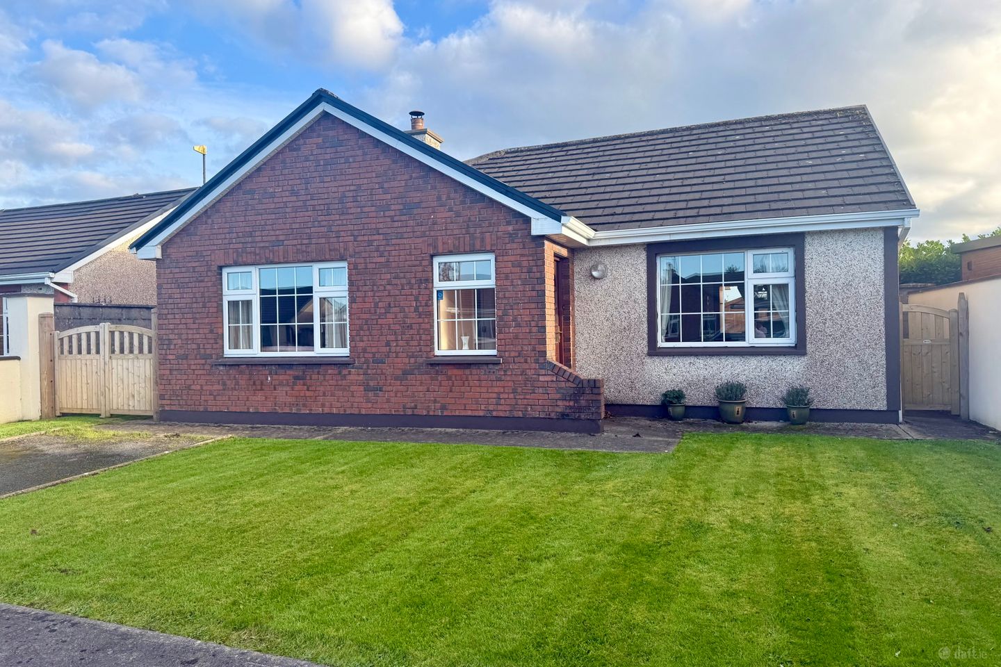 15 Manor Village, Westport Road, Castlebar, Co. Mayo, F23 VP23 — photo 1