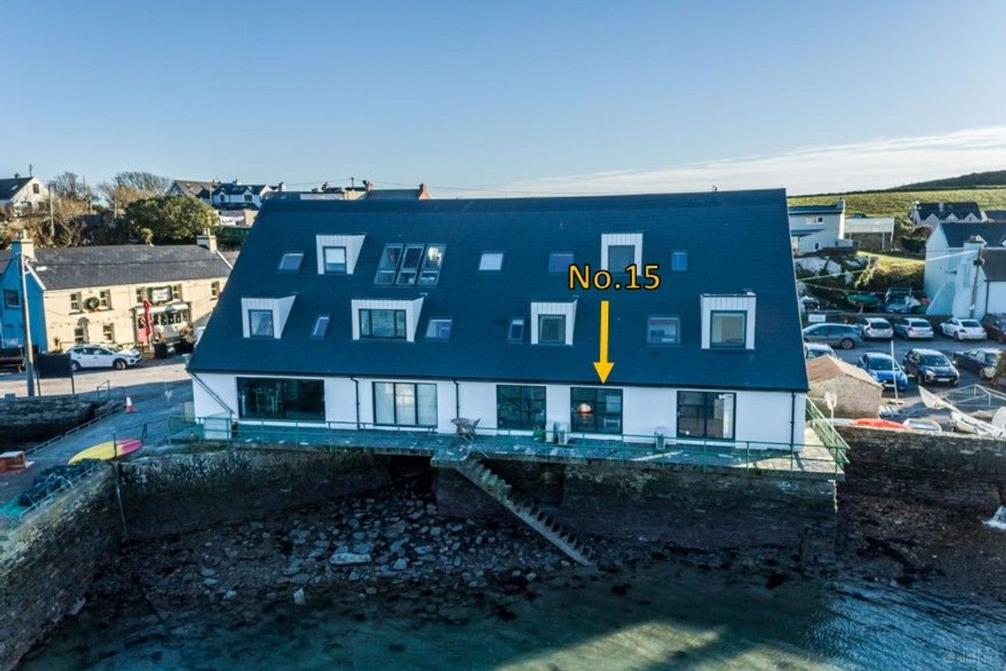 15 Les Mouettes Apartments, Crookhaven, Goleen, Co. Cork, P81RK25 — photo 1
