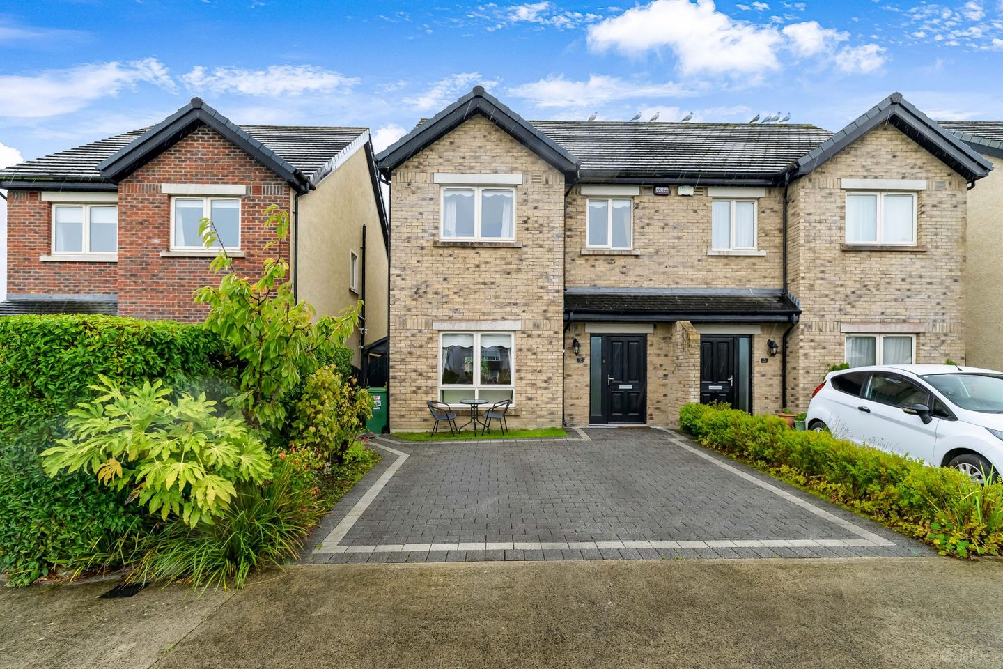 2 Kelletts Grove, Dunshaughlin, Co. Meath, A85 VX99 — photo 1