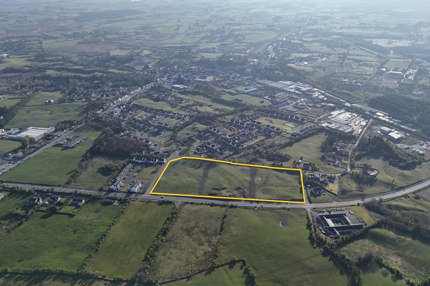 Proposed turnkey Warehousing and Development site, Hazelhill, Ballyhaunis, Co. Mayo, F35HX77 — photo 1