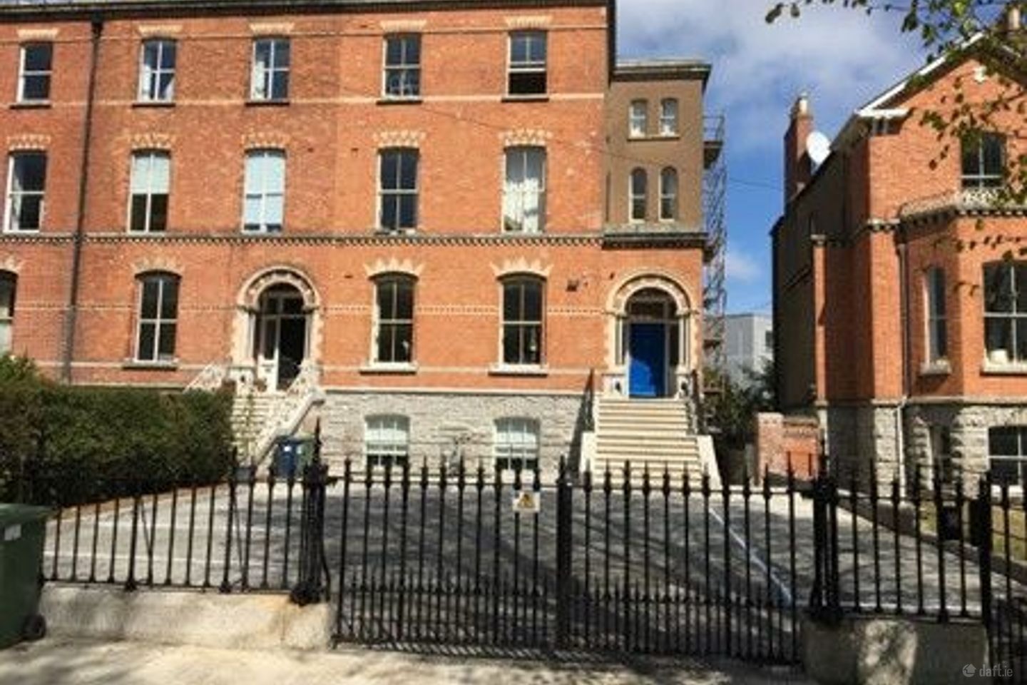 Elgin Road, Ballsbridge, Co. Dublin — photo 1