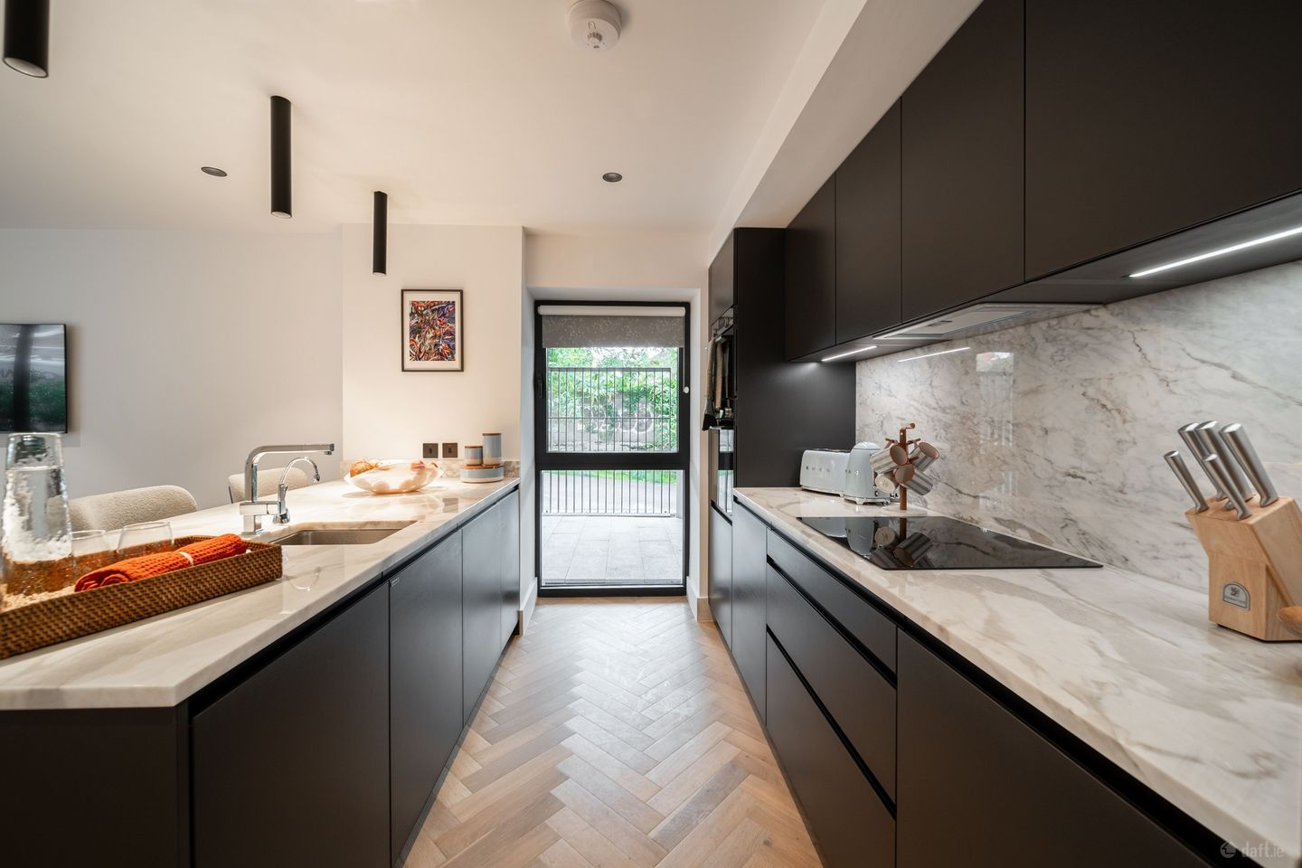 3 Bed Apartment, The Pinnacle, Mount Merrion, Co. Dublin — photo 1