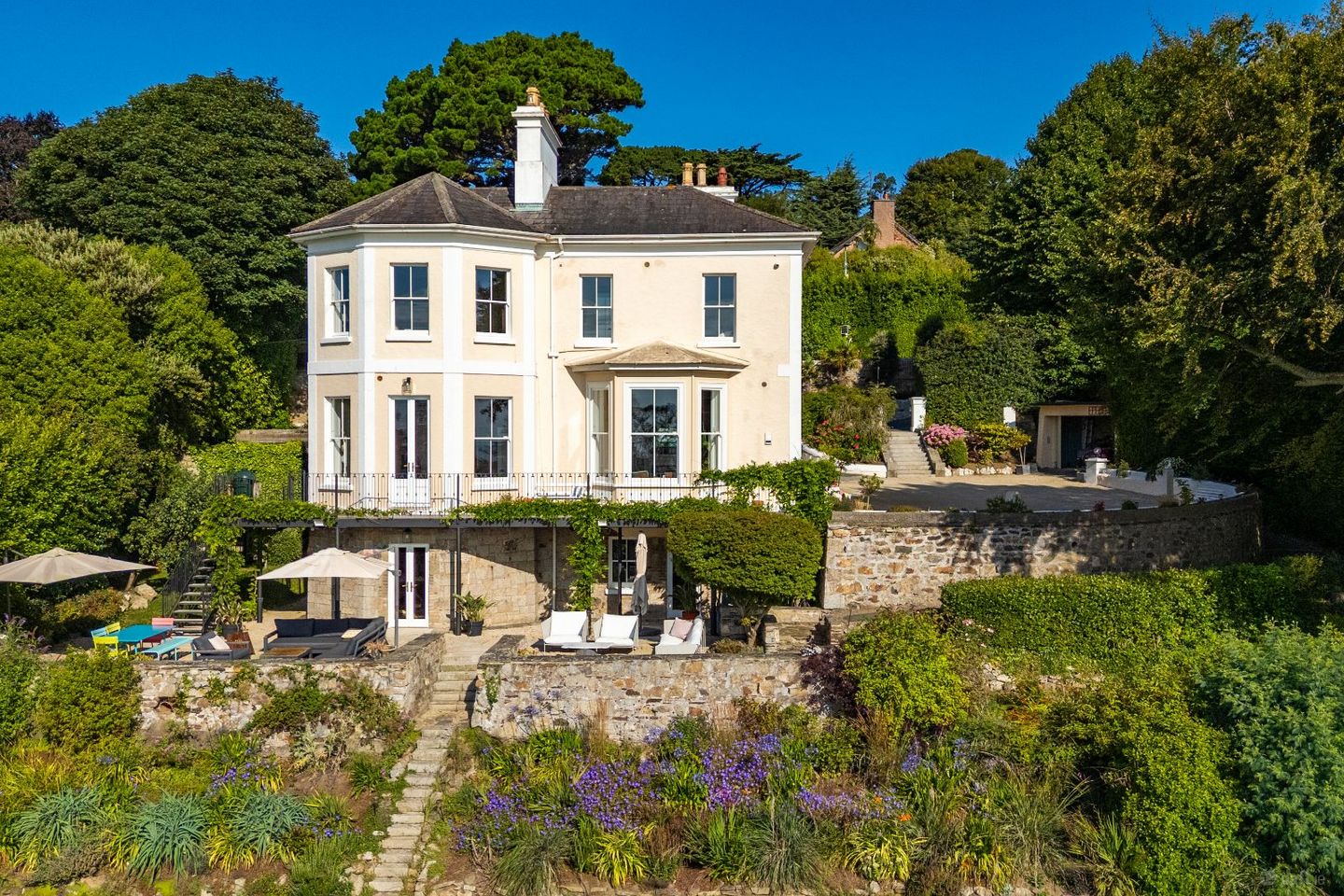 Palermo and The Mews, Killiney Hill Road , Killiney, Co. Dublin, A96DP66 — photo 1