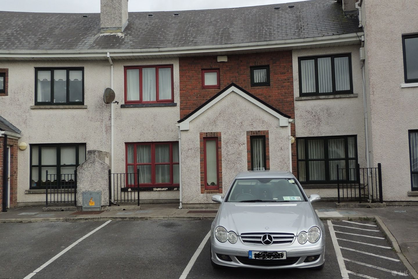 42 Baile An Choiste, Headford Road, Co. Galway — photo 1