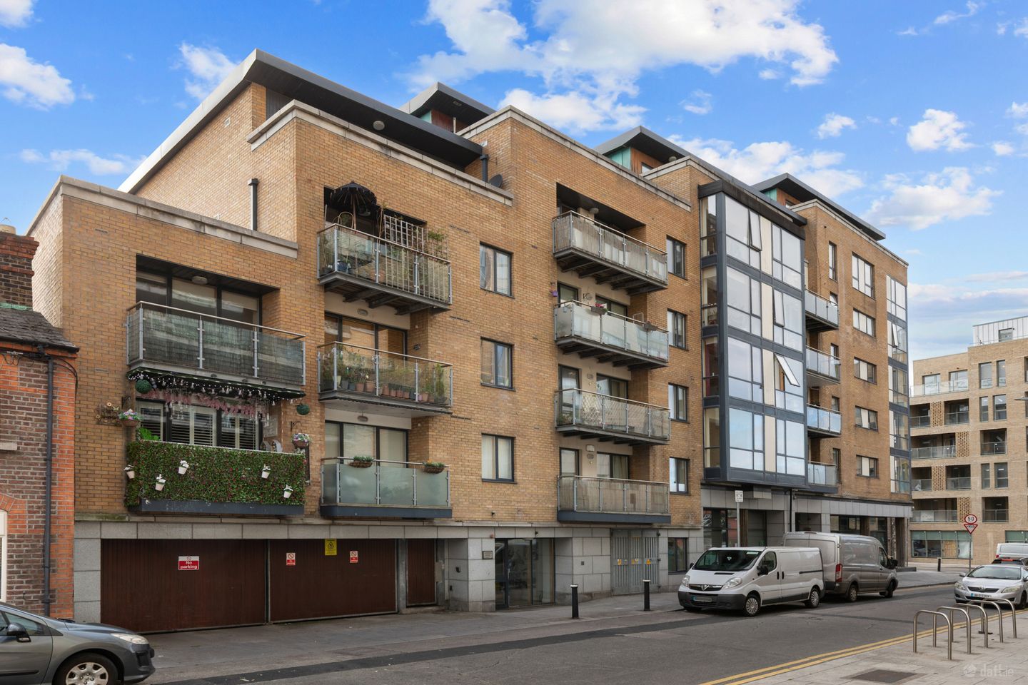 Apt 11, Block C, Cameron Court, Cameron Street, Dublin 8, D08 HN22 — photo 1