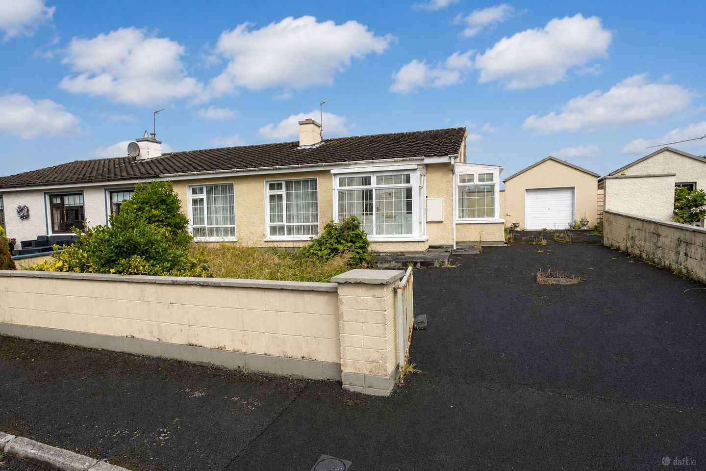 Bloomswood, 18 Hazelgrove, Ruan, Barefield, Co. Clare, V95EEW9 — photo 1