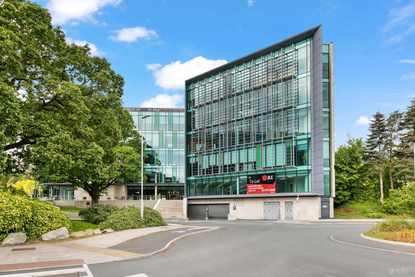 Red Oak North, South County Business Park, Leopardstown, Dublin 18 — photo 1