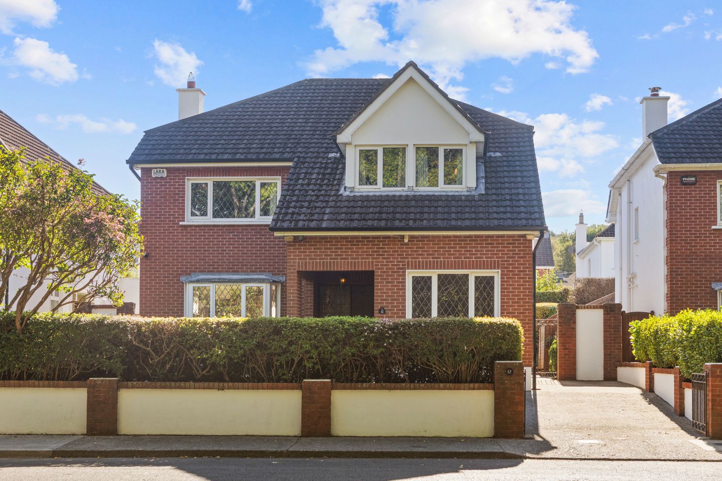 12 Oak Dene, Ballinclea Road,, Killiney, Co. Dublin, A96 W1X7 — photo 1