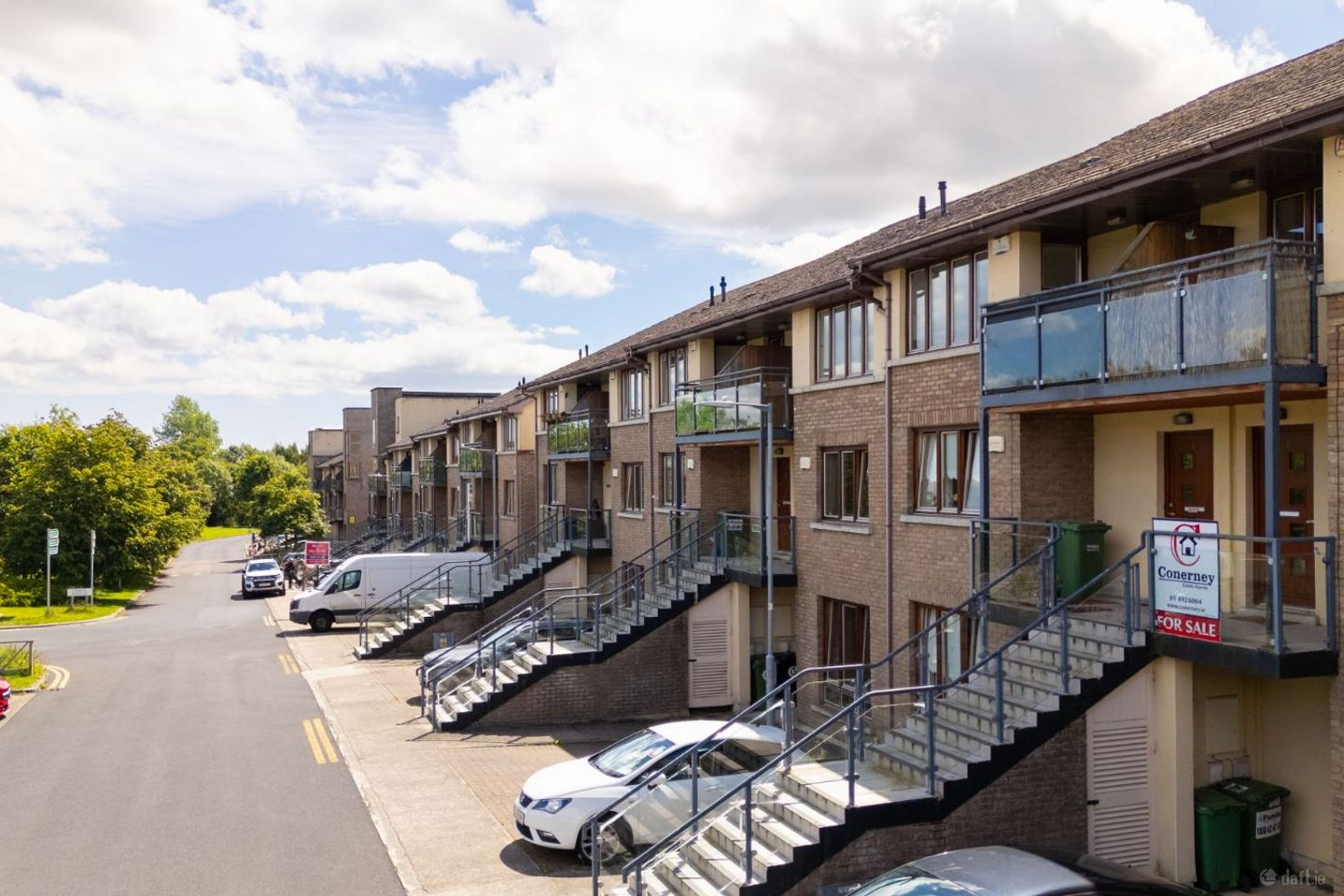 6 Belarmine Vale, Stepaside, Dublin 18, D18YY77 — photo 1