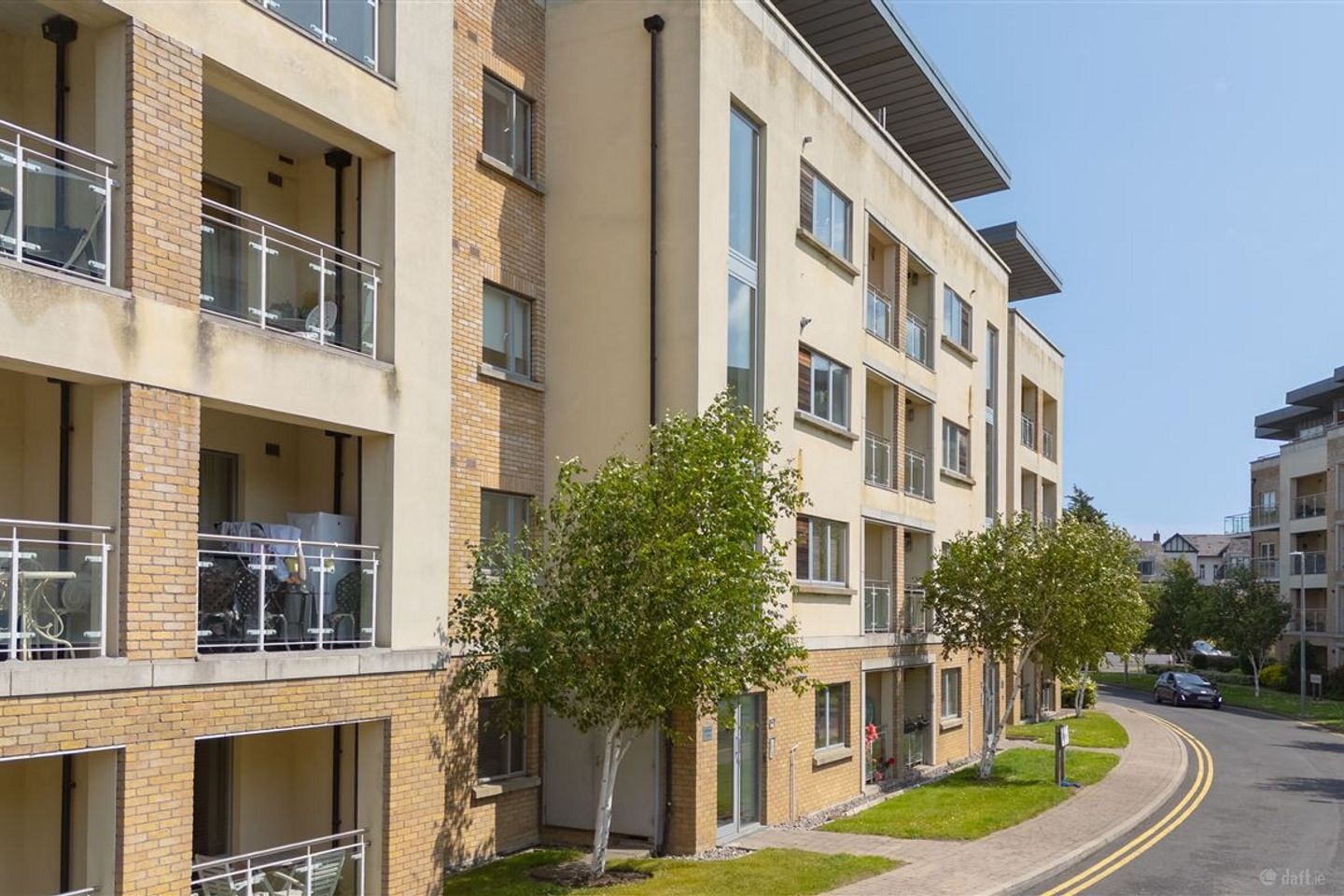 Apartment 15, Oak House, Carrickmines, Dublin 18 — photo 1