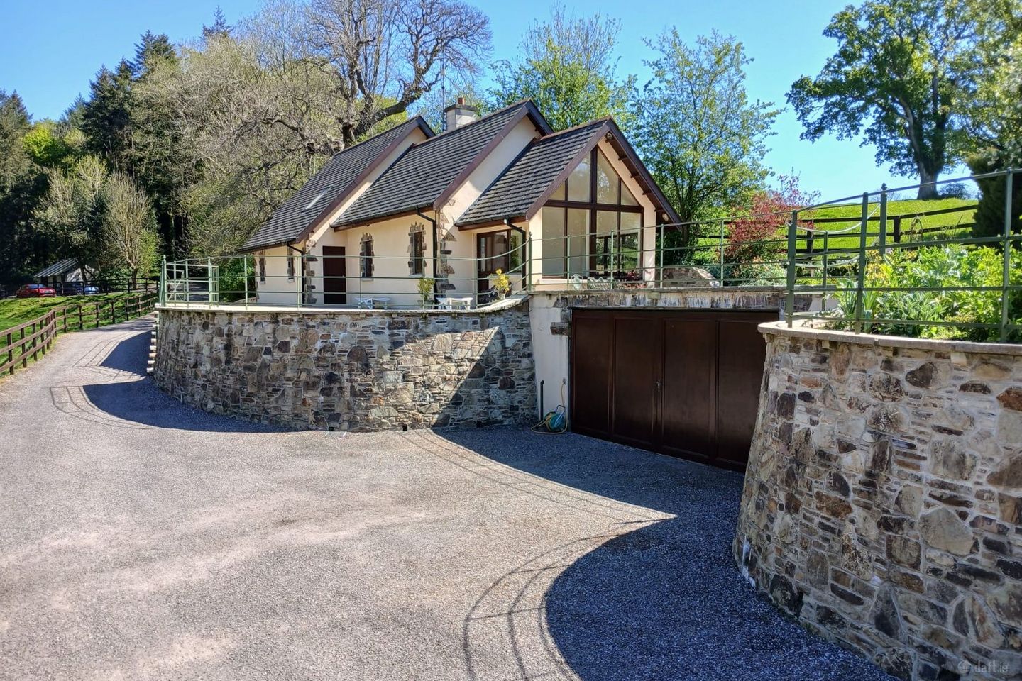 Woodbrook Lodge, Kilmurry, Kilworth, Co. Cork, P61Y971 — photo 1