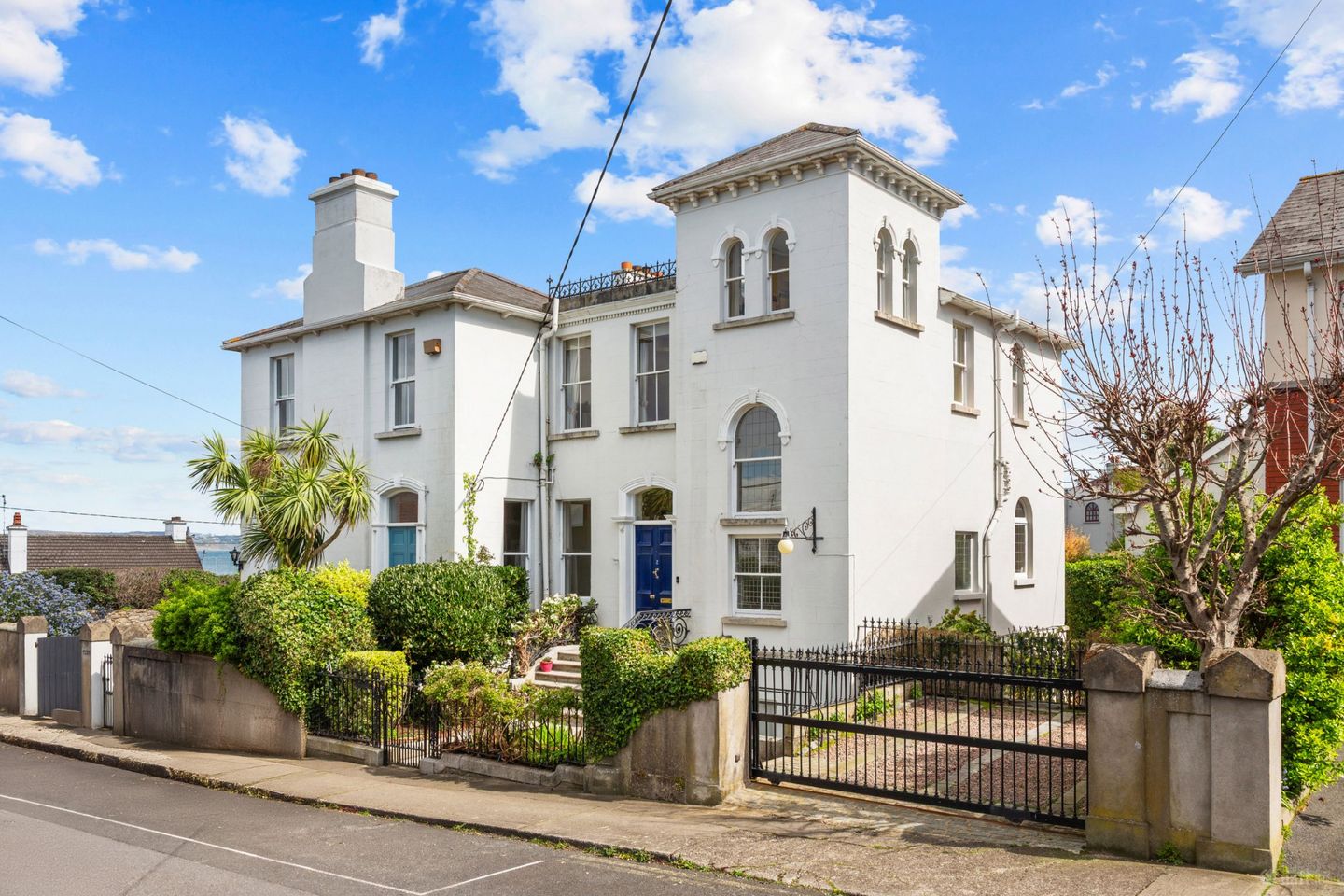 2 Rinn Na Mara, Belgrave Road, Monkstown, Co Dublin, A94 FT54 — photo 1