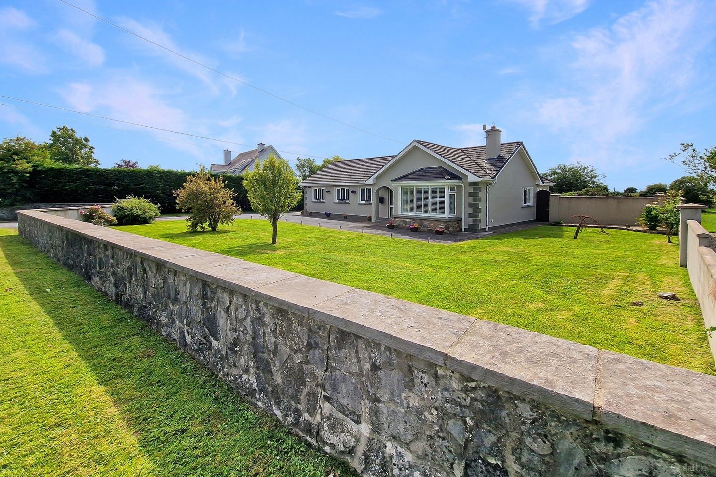 Claremount, Clarecastle, Ennis, Co. Clare, V95 R2P0 — photo 1