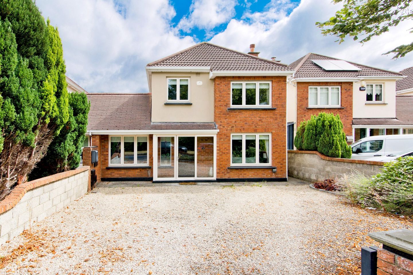 33 Wooddale Crescent, Ballycullen, Dublin 24, D24 K8P7 — photo 1