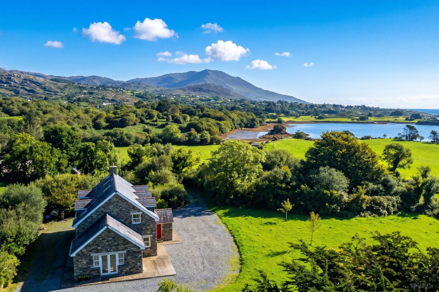 Rodeen, Castletownbere, Beara, Co. Cork, P75N262 — photo 1