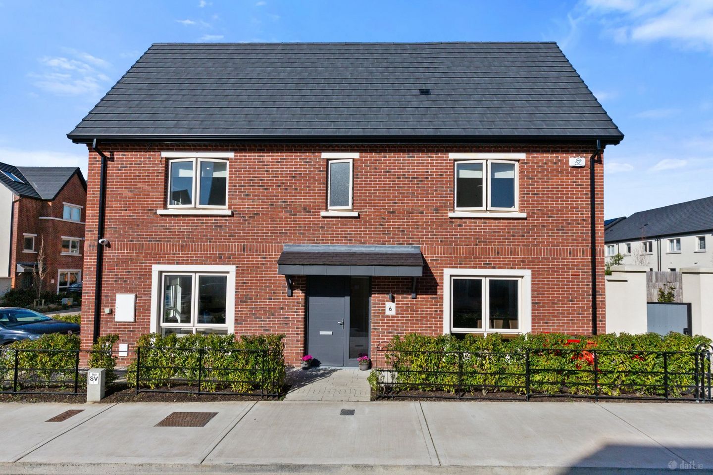 6 Mercer Drive, Cherrywood, Dublin 18, D18TYH4 — photo 1